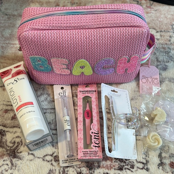 ELF Accessories - 💕NEW Beauty Pouch BUNDLE of Goodies💕